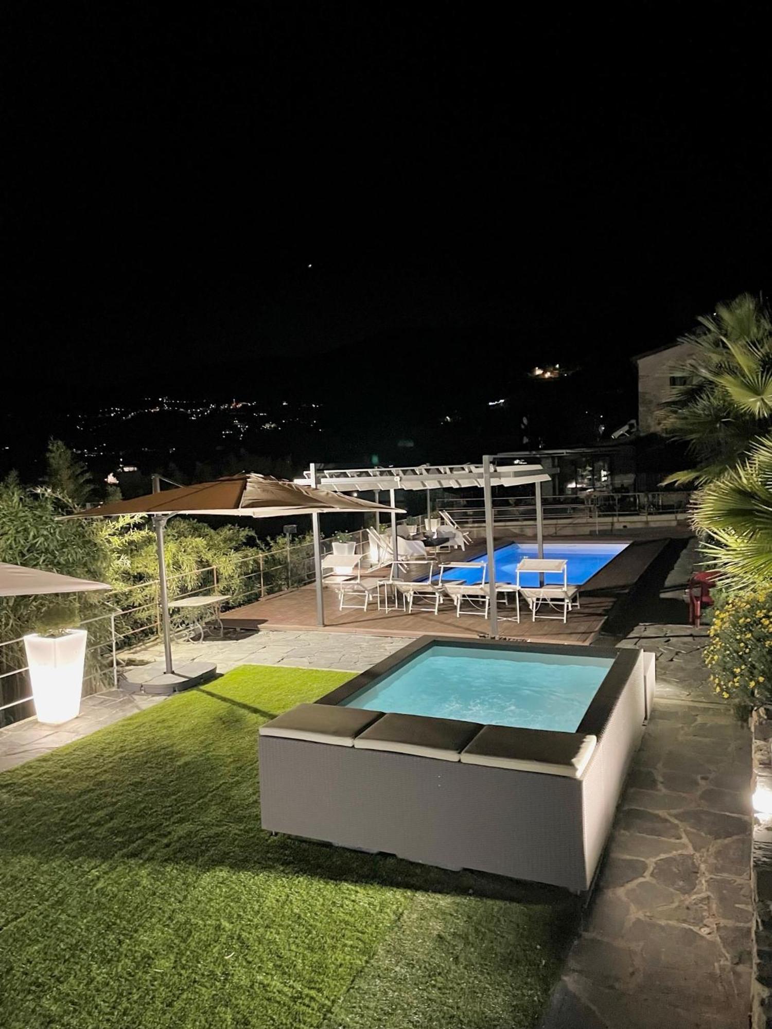 La Villetta - Cozy House With Parking, Wifi, Wall Box And Air Conditioning Rapallo Buitenkant foto