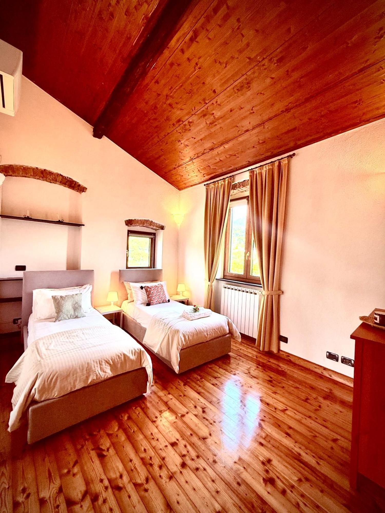 La Villetta - Cozy House With Parking, Wifi, Wall Box And Air Conditioning Rapallo Buitenkant foto