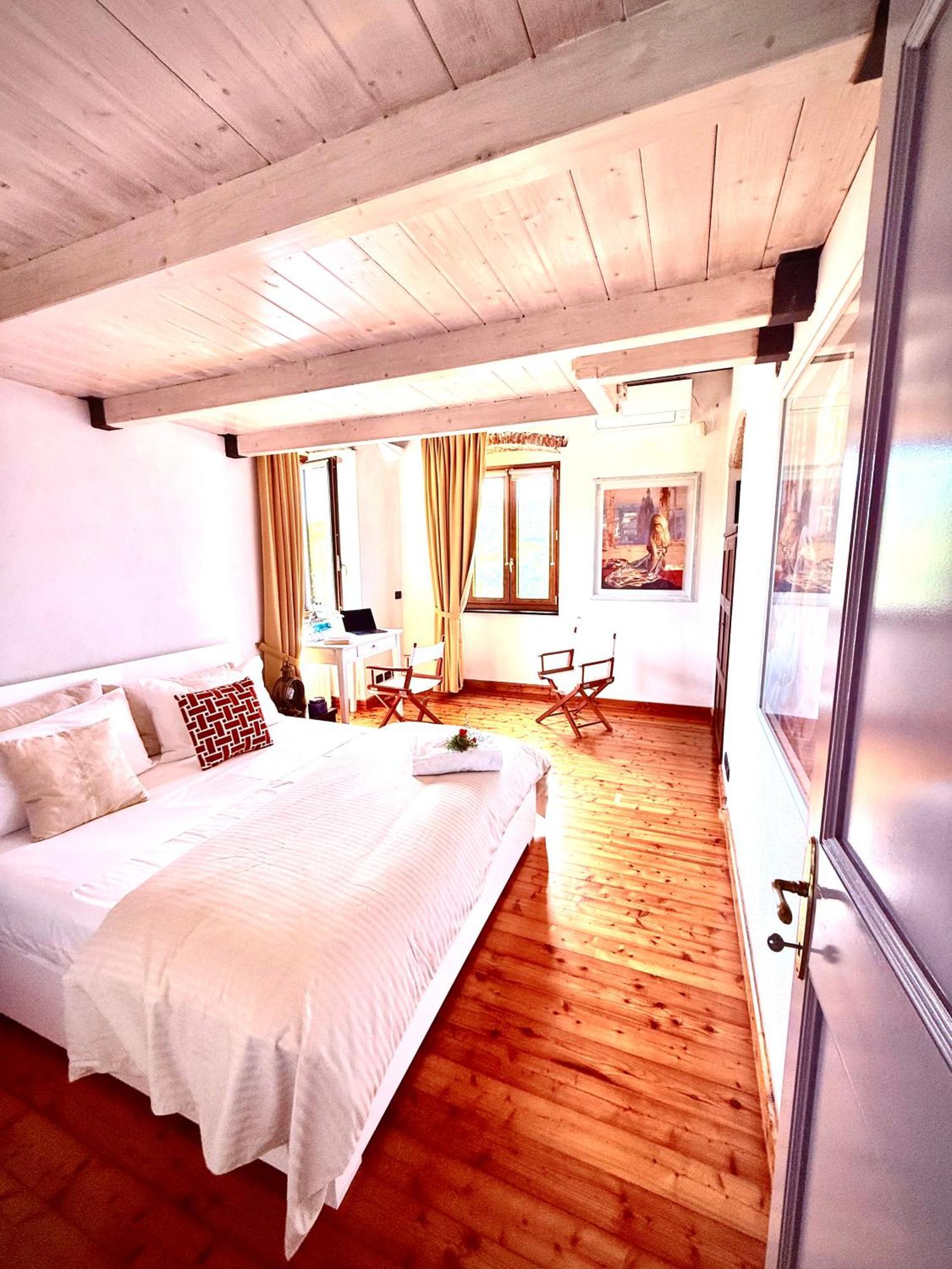 La Villetta - Cozy House With Parking, Wifi, Wall Box And Air Conditioning Rapallo Buitenkant foto