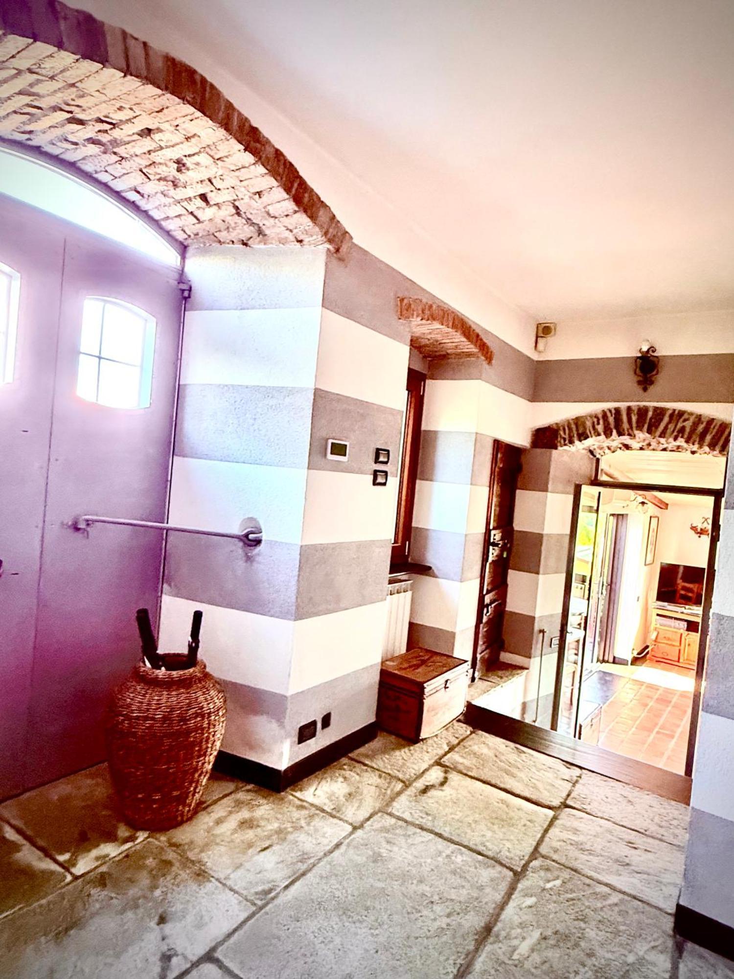 La Villetta - Cozy House With Parking, Wifi, Wall Box And Air Conditioning Rapallo Buitenkant foto